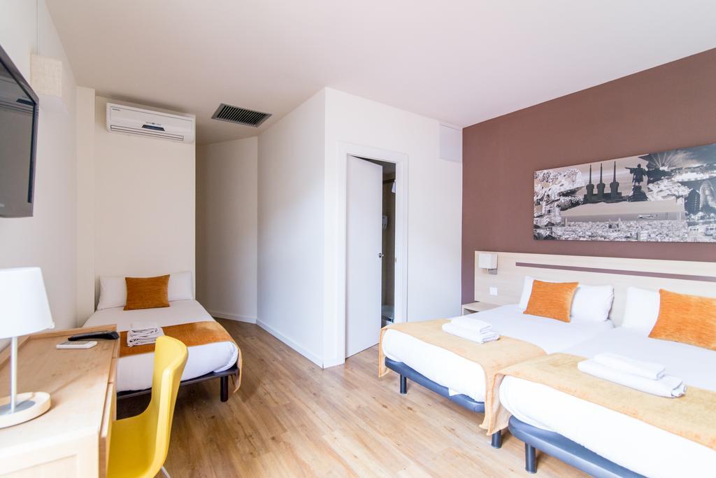 Hostal Barcelona Centro Ngoại thất bức ảnh